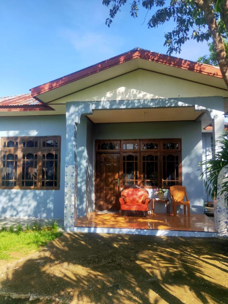 Cendana Guesthouse Labuan Bajo2 Exterior photo